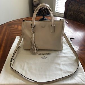 Kate spade New York Handbag. Will take reasonable offers
